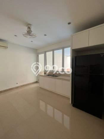 Rumah Luxury Modern Siap Huni di Pejaten Jakarta Selatan Rumah Luxury Modern Siap Huni di Pejaten Jakarta Selatan