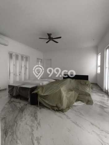 Disewakan Rumah Strategis di Prapanca LT 650m2 / LB 900m2 Siap Huni Disewakan Rumah Strategis di Prapanca LT 650m2 / LB 900m2 Siap Huni