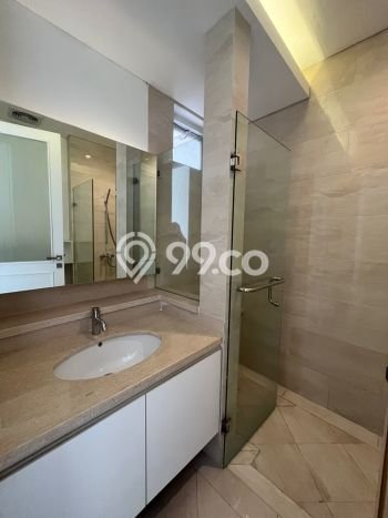 Rumah Luxury Modern Siap Huni di Pejaten Jakarta Selatan Rumah Luxury Modern Siap Huni di Pejaten Jakarta Selatan