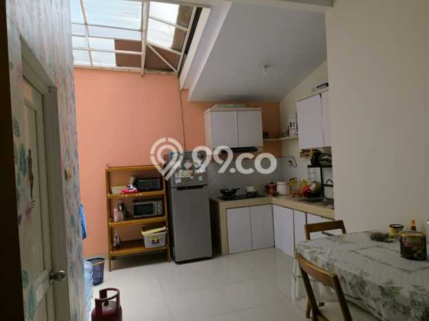Rumah Modern Cantik 2 KT Bisa Langsung Pindah di Jagakarsa Rumah Modern Cantik 2 KT Bisa Langsung Pindah di Jagakarsa