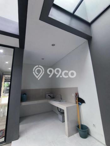 Dijual Rumah Premium dengan Fasilitas Sekitar Lengkap di Lakarsantri, Surabaya Dijual Rumah Premium dengan Fasilitas Sekitar Lengkap di Lakarsantri, Surabaya