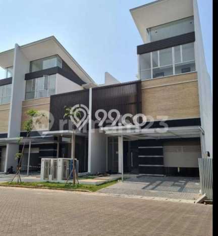 Rumah Luxury Modern Siap Huni di Golf Island Jakarta Utara Rumah Luxury Modern Siap Huni di Golf Island Jakarta Utara