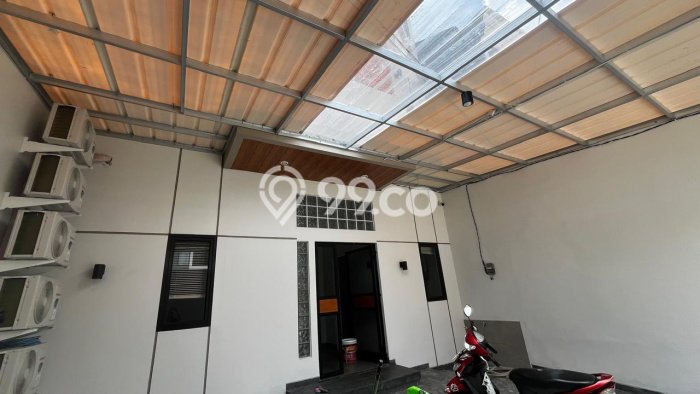 Unit Kost Dijual di Cengkareng dengan 0 Kamar Tidur & Luas Bangunan 317m2 Unit Kost Dijual di Cengkareng dengan 0 Kamar Tidur & Luas Bangunan 317m2