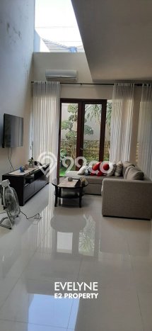 Best Deal Hunian Mewah Ideal dan Luas di Wiyung, Surabaya Best Deal Hunian Mewah Ideal dan Luas di Wiyung, Surabaya