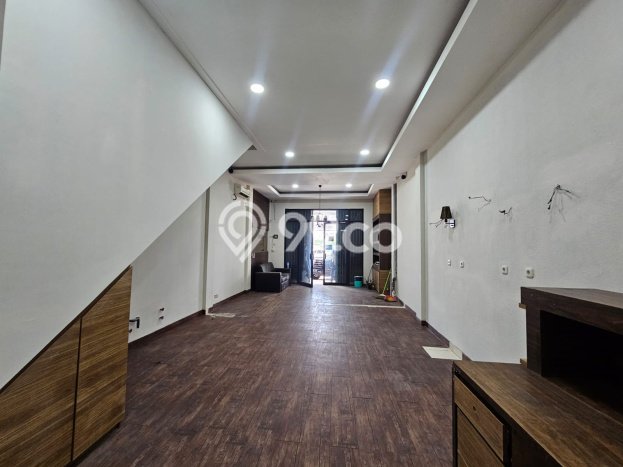 Untuk Dijual! Ruko di Gading Serpong Tangerang LT 54m2 / LB 108m2 Kawasan Bisnis Untuk Dijual! Ruko di Gading Serpong Tangerang LT 54m2 / LB 108m2 Kawasan Bisnis