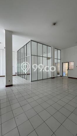 FOR RENT! Ruko di Gading Serpong Cocok untuk Bisnis 280m2 FOR RENT! Ruko di Gading Serpong Cocok untuk Bisnis 280m2