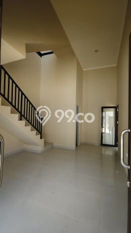 Unit Gudang Tersedia di Tangerang Kota Spesifikasi LB 270m2 Unit Gudang Tersedia di Tangerang Kota Spesifikasi LB 270m2