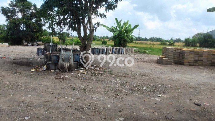 Tanah untuk Disewa di Yogyakarta Luas 2639m2 Tanah untuk Disewa di Yogyakarta Luas 2639m2