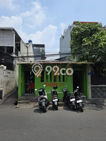 Ruko Dijual di Jakarta Timur LT 87m2 & LB 87m2 Lokasi Terbaik! Ruko Dijual di Jakarta Timur LT 87m2 & LB 87m2 Lokasi Terbaik!