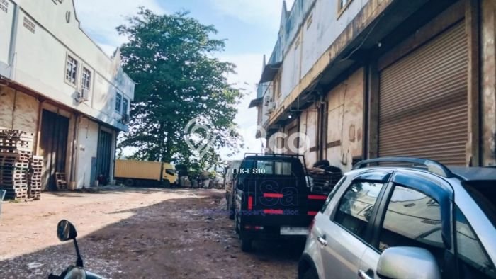 Unit Gudang Disewakan di Sei Panas di Area Ramai & Strategis Unit Gudang Disewakan di Sei Panas di Area Ramai & Strategis
