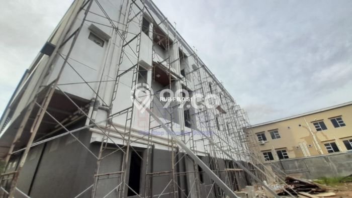 Ruko Dijual di Batam LT 140m2 & LB 229m2 Lokasi Terbaik! Ruko Dijual di Batam LT 140m2 & LB 229m2 Lokasi Terbaik!