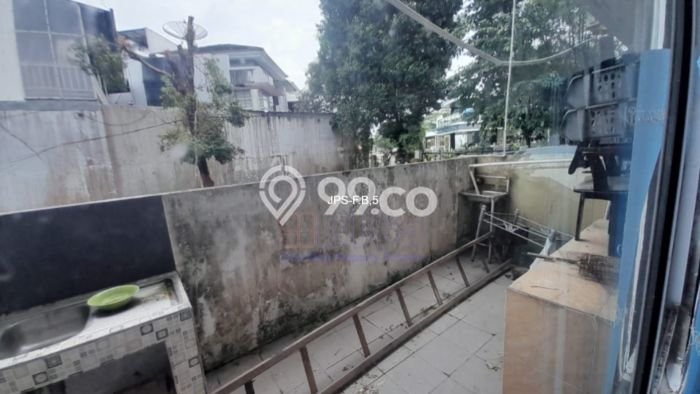 Ruko Dijual di Batam LT 93m2 & LB 268m2 Lokasi Terbaik! Ruko Dijual di Batam LT 93m2 & LB 268m2 Lokasi Terbaik!