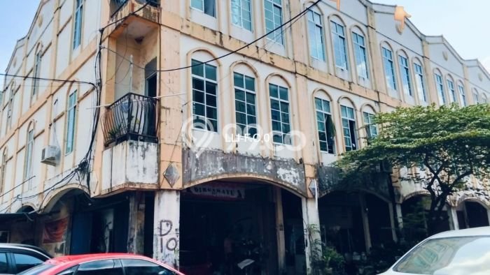 Ruko Bagus Dijual LB 225m2 Lokasi Strategis Batam Area Cocok untuk Berbisnis Ruko Bagus Dijual LB 225m2 Lokasi Strategis Batam Area Cocok untuk Berbisnis