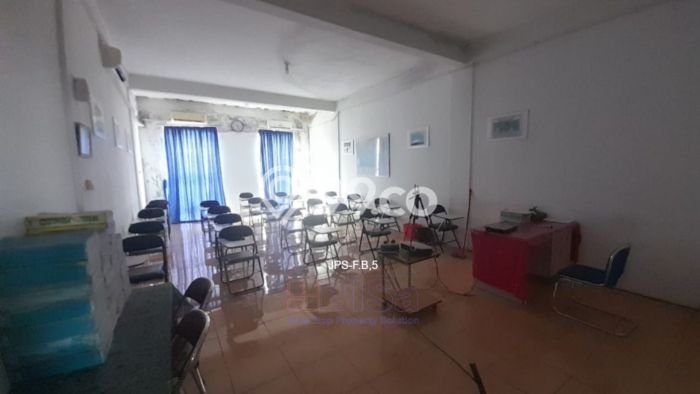 Ruko Dijual di Batam LT 93m2 & LB 268m2 Lokasi Terbaik! Ruko Dijual di Batam LT 93m2 & LB 268m2 Lokasi Terbaik!