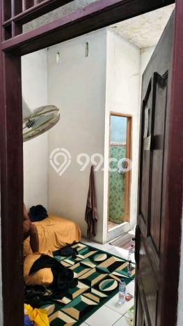 Kost Dijual di Ragunan dengan 4 KT dan Luas 76m2 Kost Dijual di Ragunan dengan 4 KT dan Luas 76m2