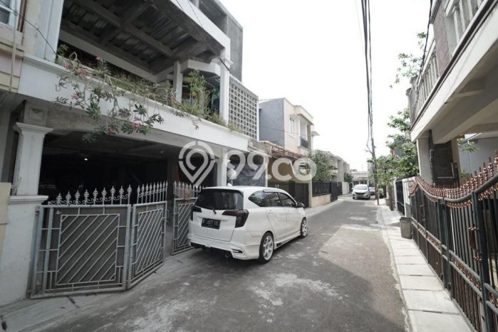 Dijual Kost Strategis di Kelapa Gading, Jakarta Utara 13 KT, 12 KM, Luas Bangunan 285m2 Dijual Kost Strategis di Kelapa Gading, Jakarta Utara 13 KT, 12 KM, Luas Bangunan 285m2