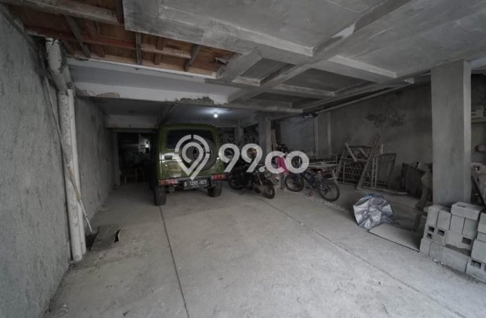 Dijual Kost Strategis di Kelapa Gading, Jakarta Utara 13 KT, 12 KM, Luas Bangunan 285m2 Dijual Kost Strategis di Kelapa Gading, Jakarta Utara 13 KT, 12 KM, Luas Bangunan 285m2