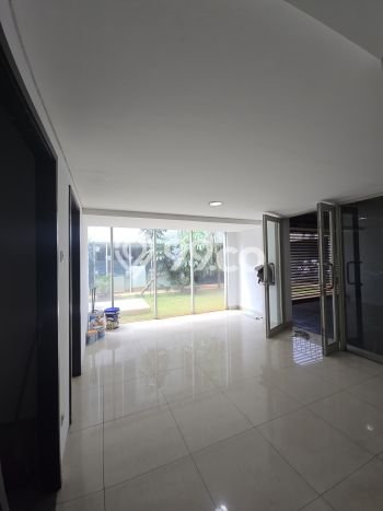 Kantor Dijual Lokasi Stratagis di BSD Tangerang Selatan Cocok untuk Investasi Kantor Dijual Lokasi Stratagis di BSD Tangerang Selatan Cocok untuk Investasi