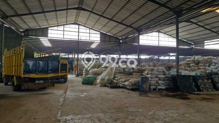 FOR SALE! Pabrik di Babakan Ciparay Bandung, LT 5000m2, LB 3300m2 FOR SALE! Pabrik di Babakan Ciparay Bandung, LT 5000m2, LB 3300m2