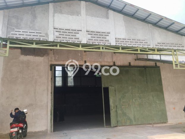 Gudang Disewa di Margaasih, Bandung, LT 2600m2 / LB 700m2 Gudang Disewa di Margaasih, Bandung, LT 2600m2 / LB 700m2