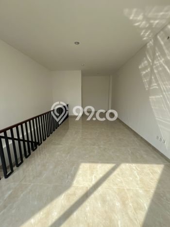 Ruko Disewa di BSD, Tangerang Selatan, LT 41m2 / LB 126m2 Ruko Disewa di BSD, Tangerang Selatan, LT 41m2 / LB 126m2