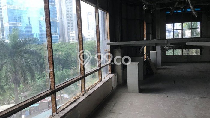 Unit Kantor Dijual di Jakarta Selatan LT 380m2 & LB 380m2 Unit Kantor Dijual di Jakarta Selatan LT 380m2 & LB 380m2