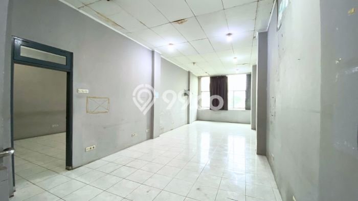 Ruko Komersial Dijual di Mampang Prapatan Jakarta Selatan LT 191m2 & LB 360m2 Ruko Komersial Dijual di Mampang Prapatan Jakarta Selatan LT 191m2 & LB 360m2