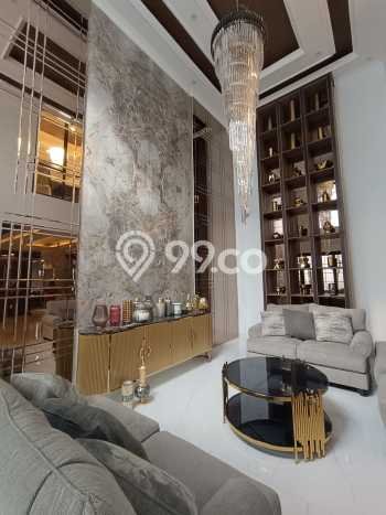 Rumah Luxury Modern Tanpa Renovasi di BSD Tangerang Rumah Luxury Modern Tanpa Renovasi di BSD Tangerang