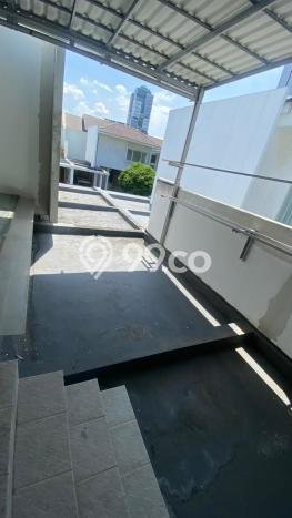 For Sale! Premium House LT 240m2 Desain Elegan di Alam Sutera For Sale! Premium House LT 240m2 Desain Elegan di Alam Sutera