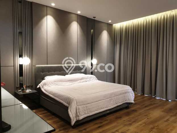Rumah Elit LB 570m2 Siap Pakai Desain Elegan di Gading Serpong Pondok Hijau Golf, Tangerang Rumah Elit LB 570m2 Siap Pakai Desain Elegan di Gading Serpong Pondok Hijau Golf, Tangerang