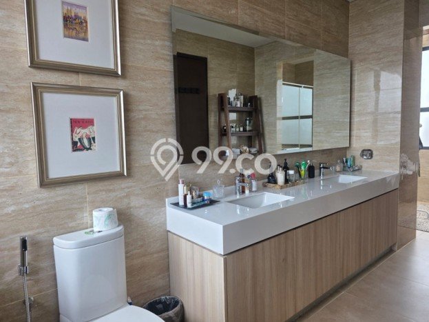 Siap Huni Hunian Elit 3 Kamar di BSD Dekat ke Mana Pun Siap Huni Hunian Elit 3 Kamar di BSD Dekat ke Mana Pun