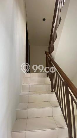 Rumah Luas Asri 4 KT Siap Huni di BSD Green Wich Tangerang Rumah Luas Asri 4 KT Siap Huni di BSD Green Wich Tangerang