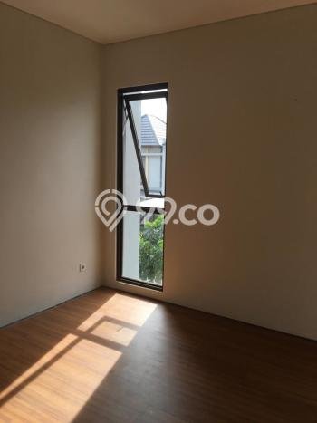 Rumah Luxury Modern Tanpa Renovasi di BSD Eminent Tangerang Rumah Luxury Modern Tanpa Renovasi di BSD Eminent Tangerang