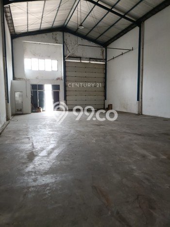 Disewakan Gudang komersial di Cakung luas bangunan 180m2 Disewakan Gudang komersial di Cakung luas bangunan 180m2