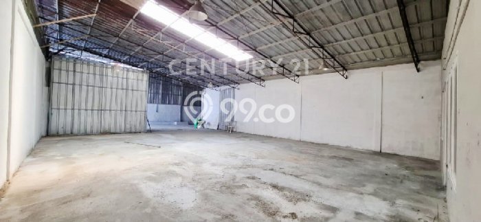 Disewakan Gudang komersial di Tarumajaya luas bangunan 200m2 Disewakan Gudang komersial di Tarumajaya luas bangunan 200m2