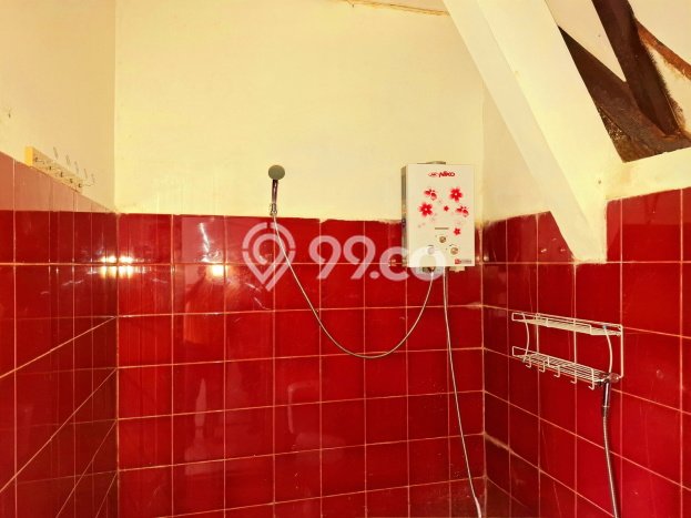 Jual Cepat! Vila Kawasan Pasirjambu, Luas 237m2m², Area Berkembang dengan nilai meningkat Jual Cepat! Vila Kawasan Pasirjambu, Luas 237m2m², Area Berkembang dengan nilai meningkat