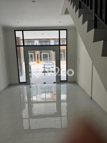 Disewakan Ruko di Kawasan Ramai Summarecon Bekasi Luas 189m2 Disewakan Ruko di Kawasan Ramai Summarecon Bekasi Luas 189m2