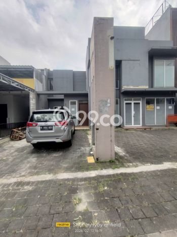 Ruko Disewa di BSD, Tangerang Selatan, LT 589m2 / LB 300m2 Ruko Disewa di BSD, Tangerang Selatan, LT 589m2 / LB 300m2