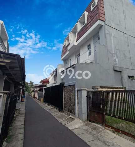 Kos-kosan Dijual di Menteng, Jakarta Pusat, 0 KT, 20 KM, Bangunan 425m2 Kos-kosan Dijual di Menteng, Jakarta Pusat, 0 KT, 20 KM, Bangunan 425m2