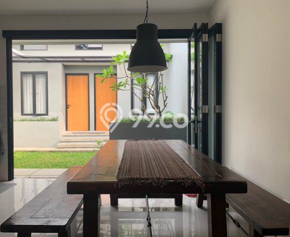 Rumah Luas Asri 3 KT Siap Huni di Sariwangi Bandung Rumah Luas Asri 3 KT Siap Huni di Sariwangi Bandung