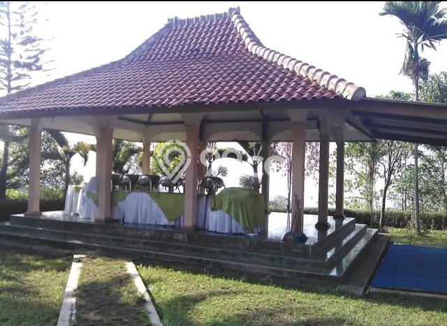 Rumah Mewah LB 1000m2 Siap Huni Desain Elegan di Ujungberung, Bandung Rumah Mewah LB 1000m2 Siap Huni Desain Elegan di Ujungberung, Bandung