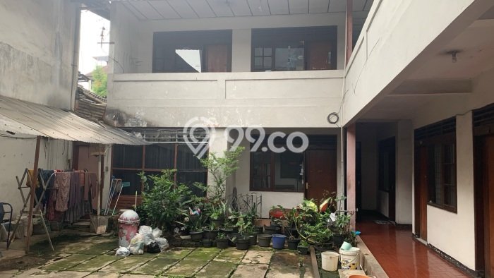 Jual Rumah Luas Elegan Dengan View Eksklusif di Surya Sumantri, Bandung Jual Rumah Luas Elegan Dengan View Eksklusif di Surya Sumantri, Bandung