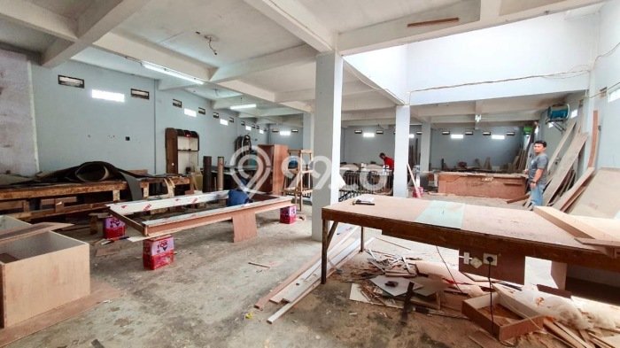 Komersial Bagus Dijual LB 740m2 Lokasi Strategis Bandung Area Cocok untuk Berbisnis Komersial Bagus Dijual LB 740m2 Lokasi Strategis Bandung Area Cocok untuk Berbisnis