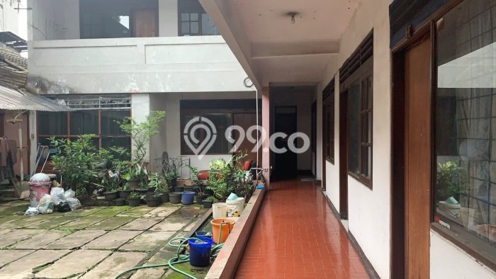 Jual Rumah Luas Elegan Dengan View Eksklusif di Surya Sumantri, Bandung Jual Rumah Luas Elegan Dengan View Eksklusif di Surya Sumantri, Bandung