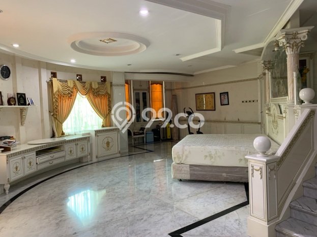 Dijual Rumah Mewah Megah Dengan View Cantik di Setra Duta, Bandung Dijual Rumah Mewah Megah Dengan View Cantik di Setra Duta, Bandung