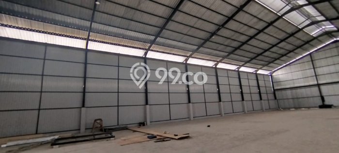 Gudang bagus disewakan di Karawaci Tangerang dengan LB 1538m2 harga sewa terbaik Gudang bagus disewakan di Karawaci Tangerang dengan LB 1538m2 harga sewa terbaik