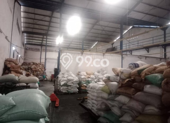 Disewakan Gudang di Pakuhaji Tangerang LT 1300m2, LB 1555m2 Disewakan Gudang di Pakuhaji Tangerang LT 1300m2, LB 1555m2