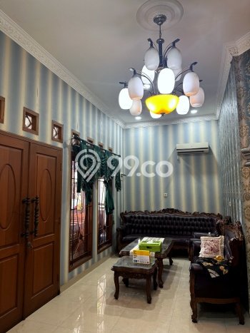 Jual Rumah Mewah Megah Dengan View Eksklusif di Bambu Apus, Jakarta Timur Jual Rumah Mewah Megah Dengan View Eksklusif di Bambu Apus, Jakarta Timur
