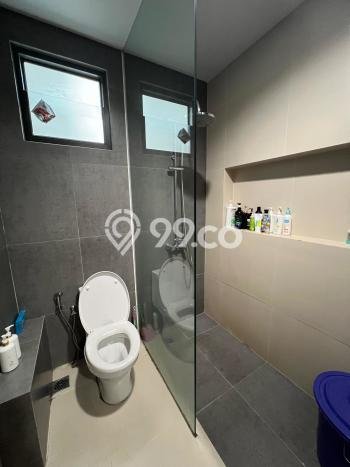 Rumah Elit LB 146m2 Siap Pakai Desain Elegan di BSD Green Wich, Tangerang Rumah Elit LB 146m2 Siap Pakai Desain Elegan di BSD Green Wich, Tangerang