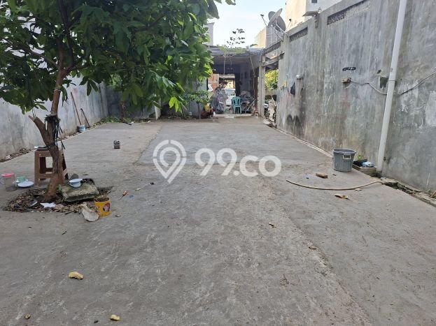 Rumah Luxury Modern Tanpa Renovasi di Jembatan Besi Jakarta Barat Rumah Luxury Modern Tanpa Renovasi di Jembatan Besi Jakarta Barat